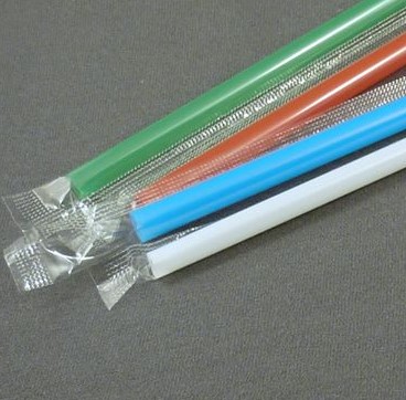 Пластиковые трубочки в индивидуальной упаковке цветные прямые 210*8 мм