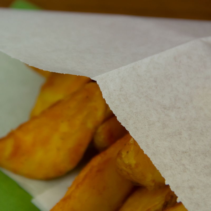 товар Бумажный уголок для бургера белый 140х140 мм UG014