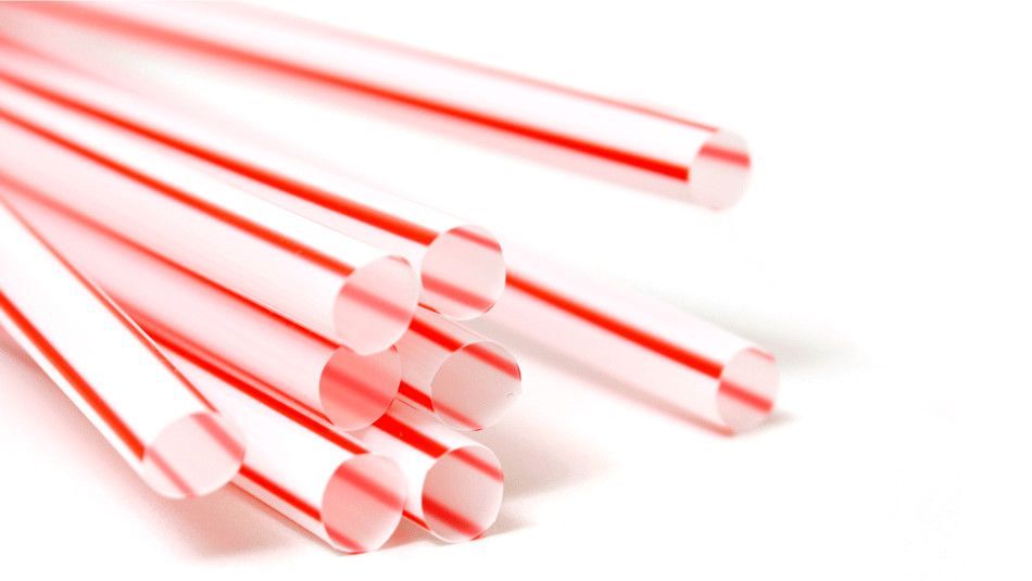 Пластиковые трубочки с красной полоской, прямые, 210*7 мм