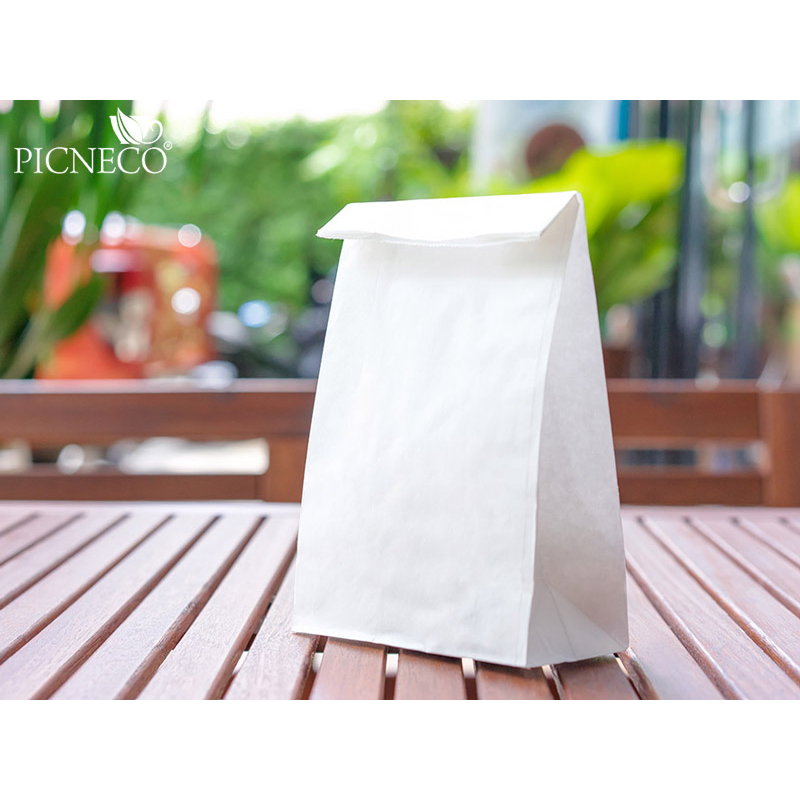 товар Бумажный пакет с прямоугольным дном, 180*120*290 мм, 65 г/м, белый BPD018