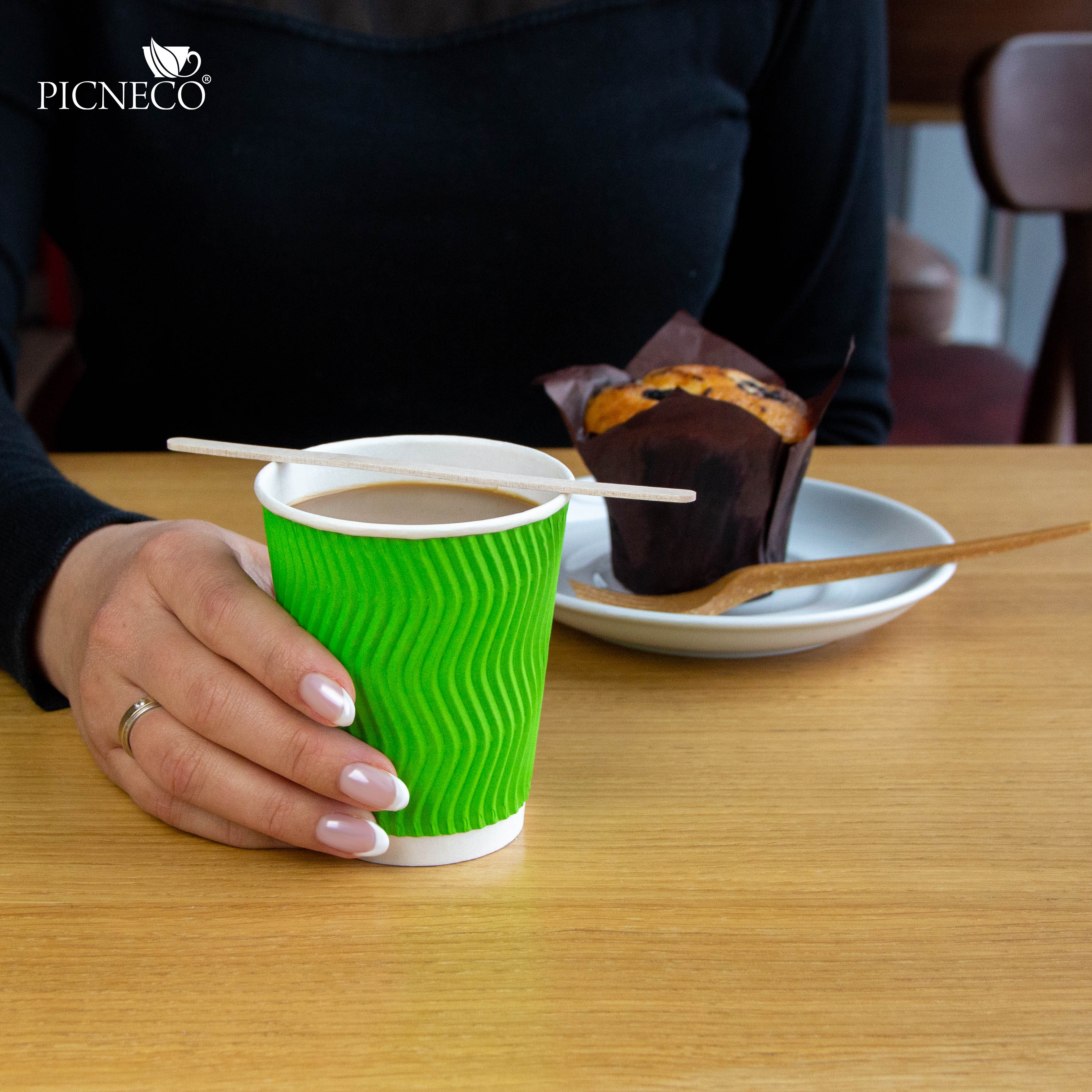 товар Гофрированный бумажный стакан 250 мл, зеленый, волна STG025Zw