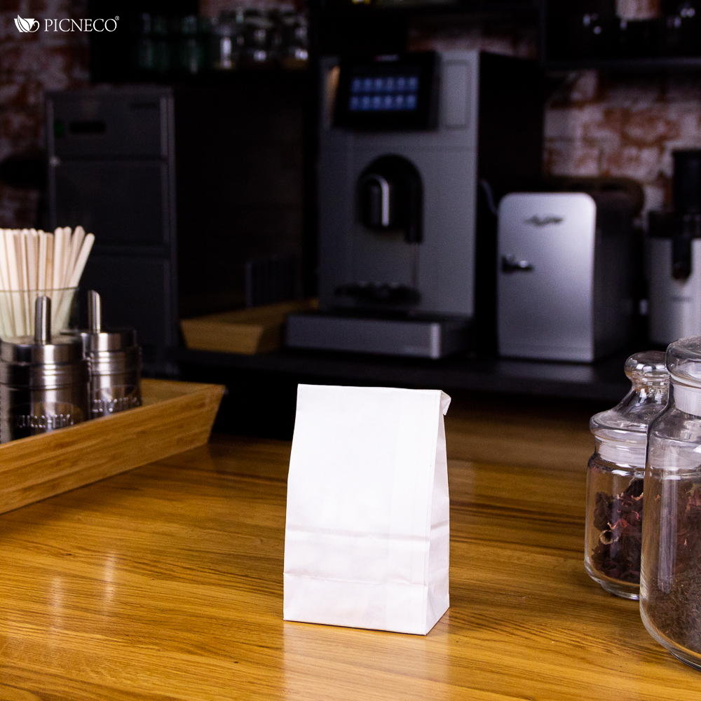 товар Бумажный пакет с прямоугольным дном, 80*50*170 мм, 65 г/м, белый BPD008